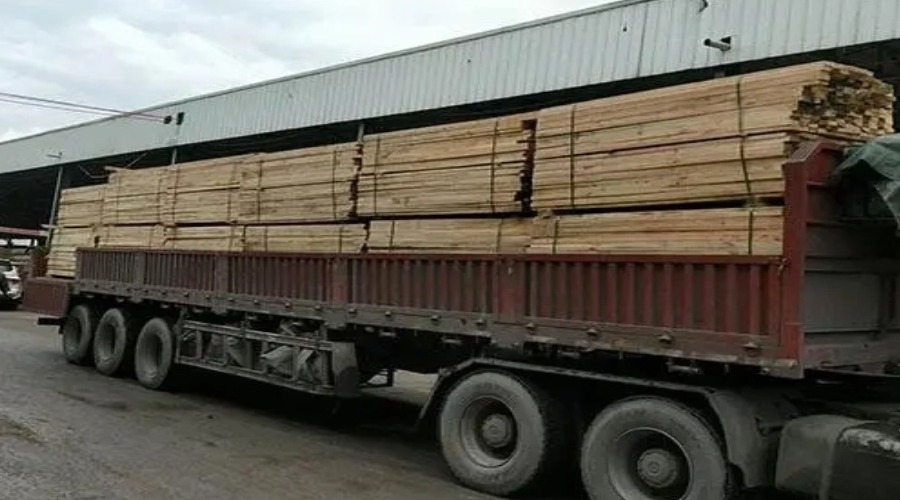 原木運輸 原木運輸