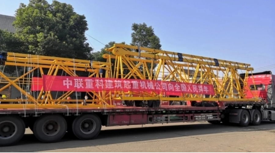 塔吊運(yùn)輸 塔吊運(yùn)輸