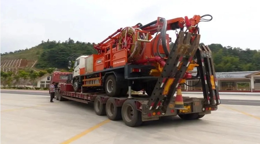 混凝土濕噴機整車運輸 混凝土濕噴機整車運輸